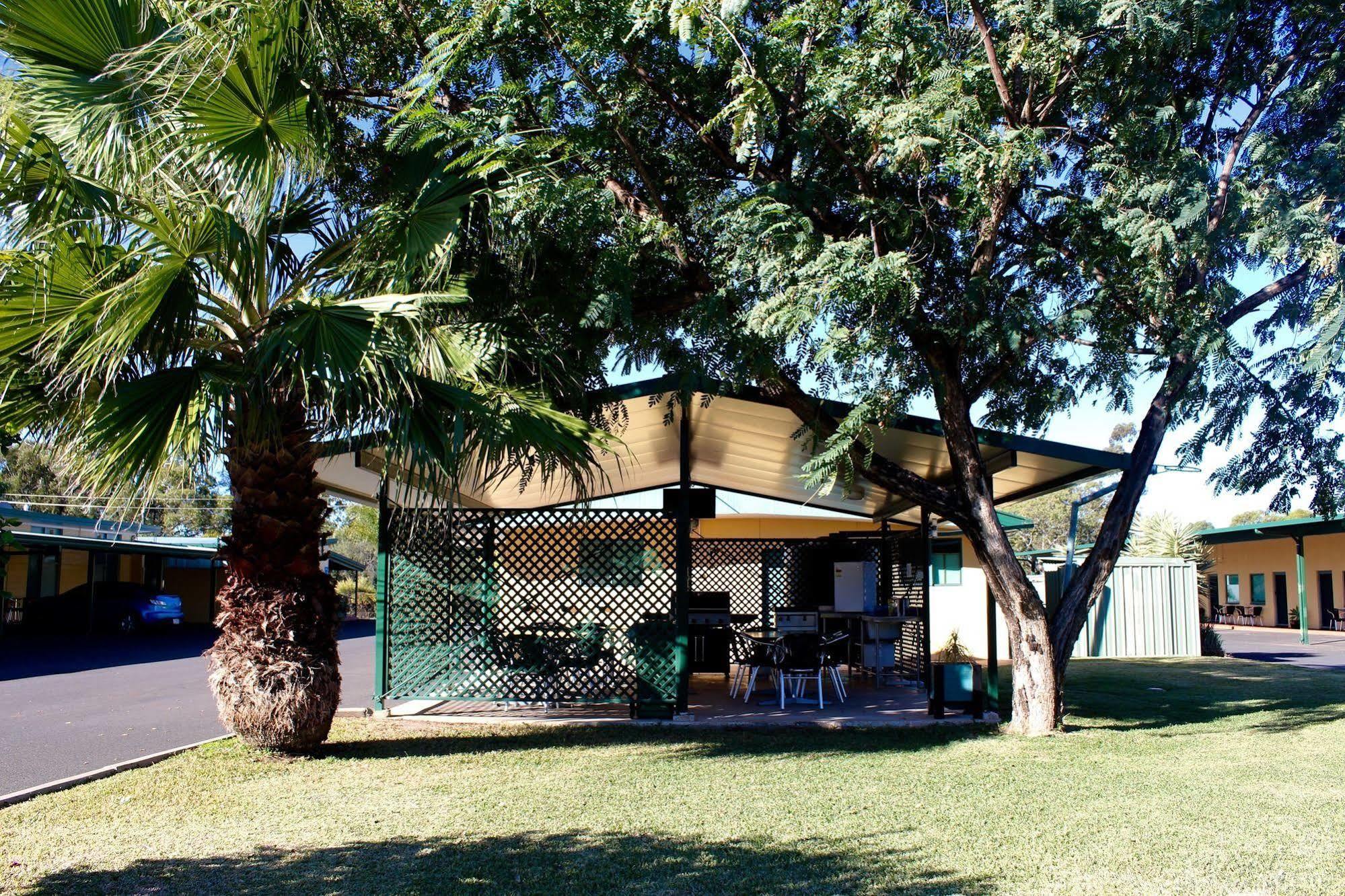 Motel Carnarvon Roma Exterior foto